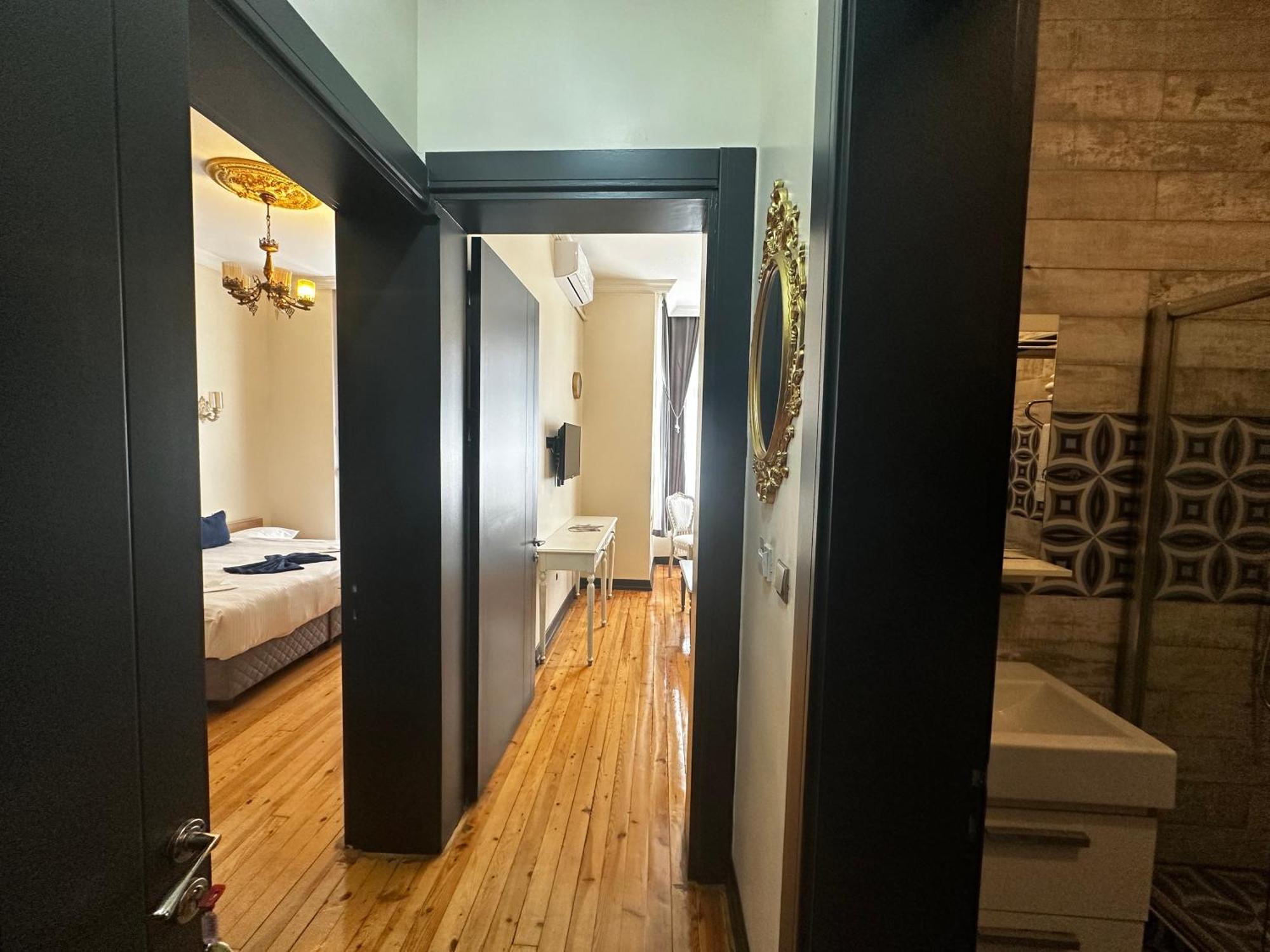 Apart Otel Taksim Star