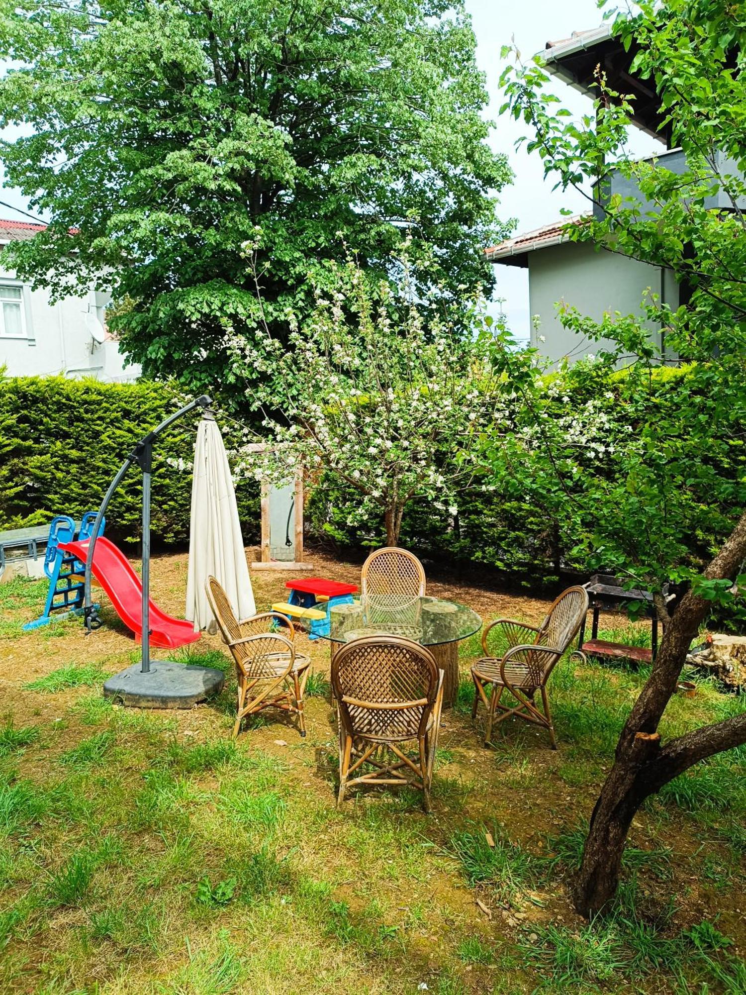 Garden House *