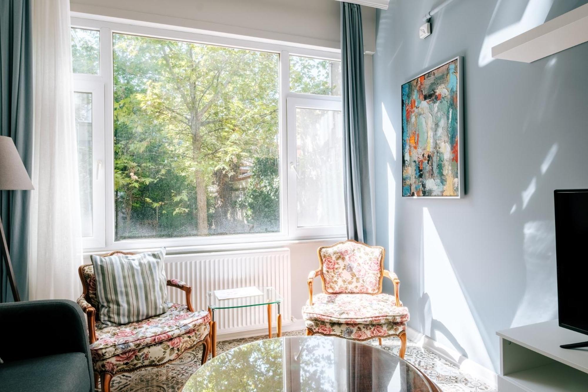 Peaceful Flat W Garden View Balcony In Kadikoy Daire *