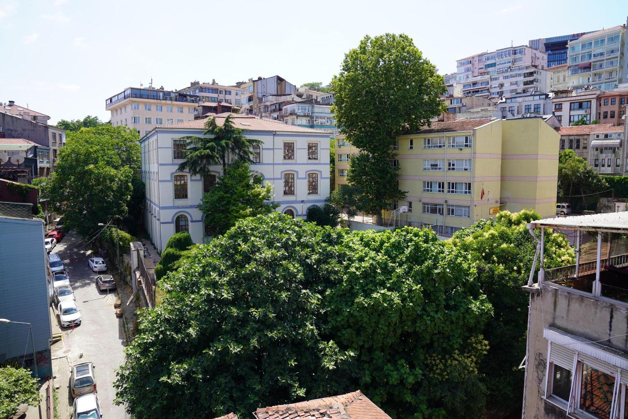 Bosphorus View-airport Shutle-high Speed Wifi-private Parking Apartment *