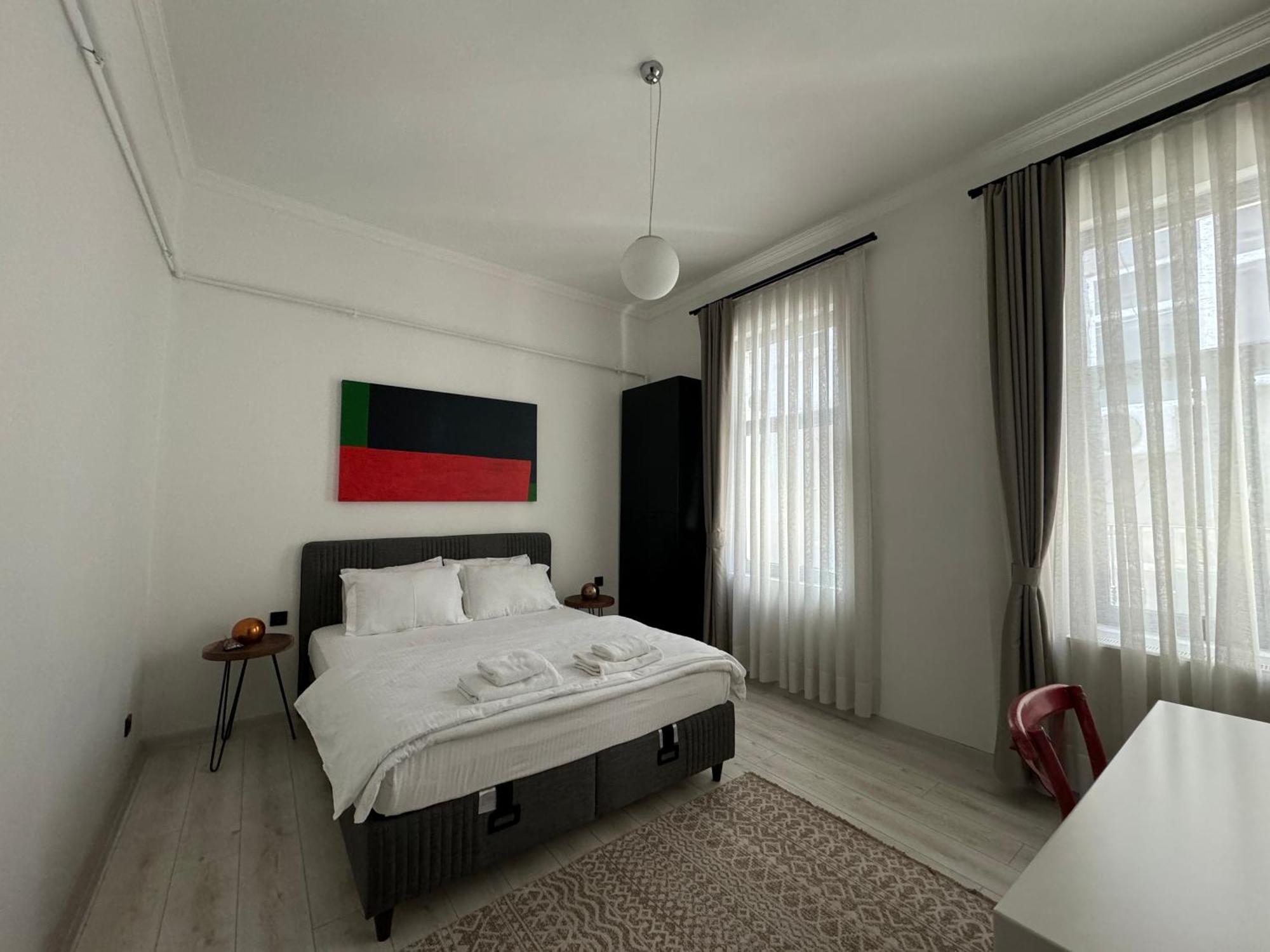 Apartment Savcibey Building *