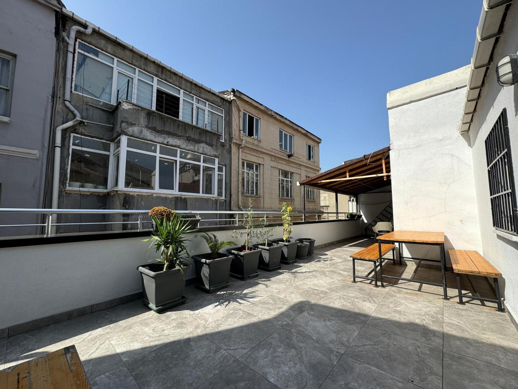 Apartment Savcibey Building