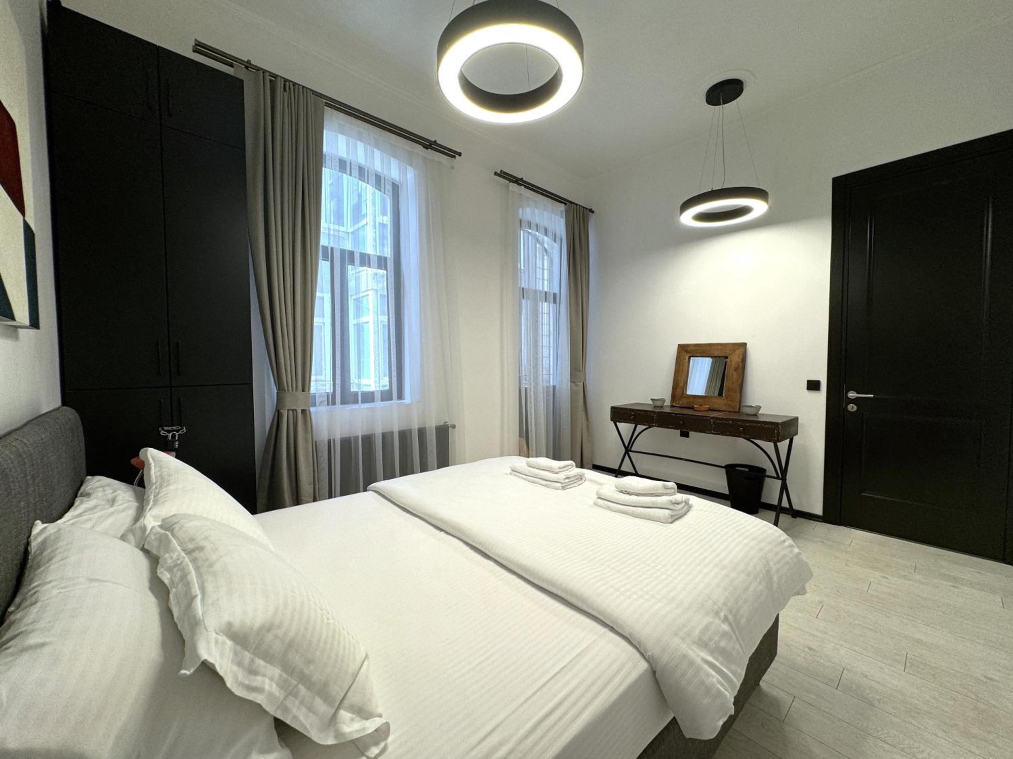 Apartment Savcibey Building