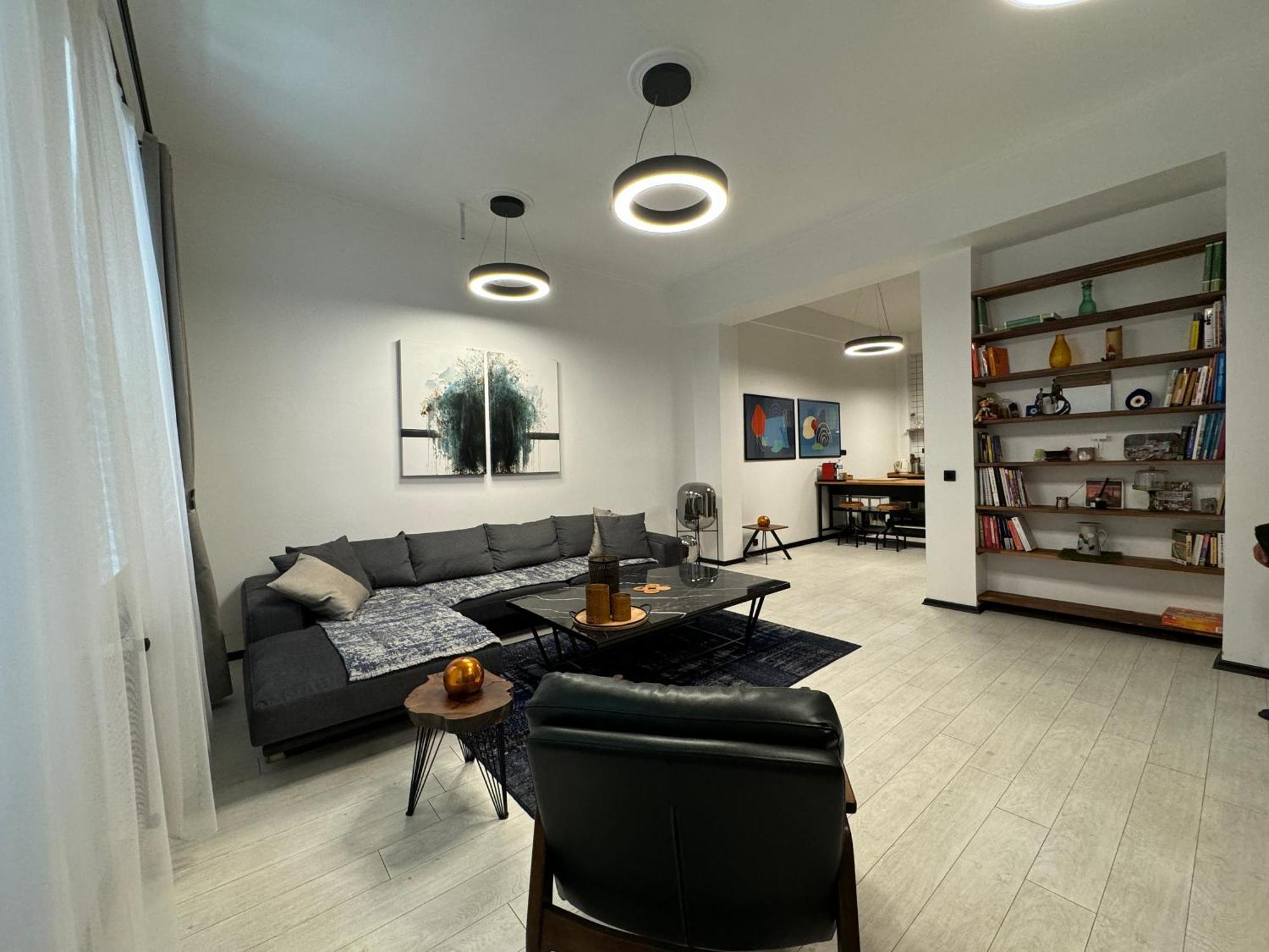 Apartment Savcibey Building