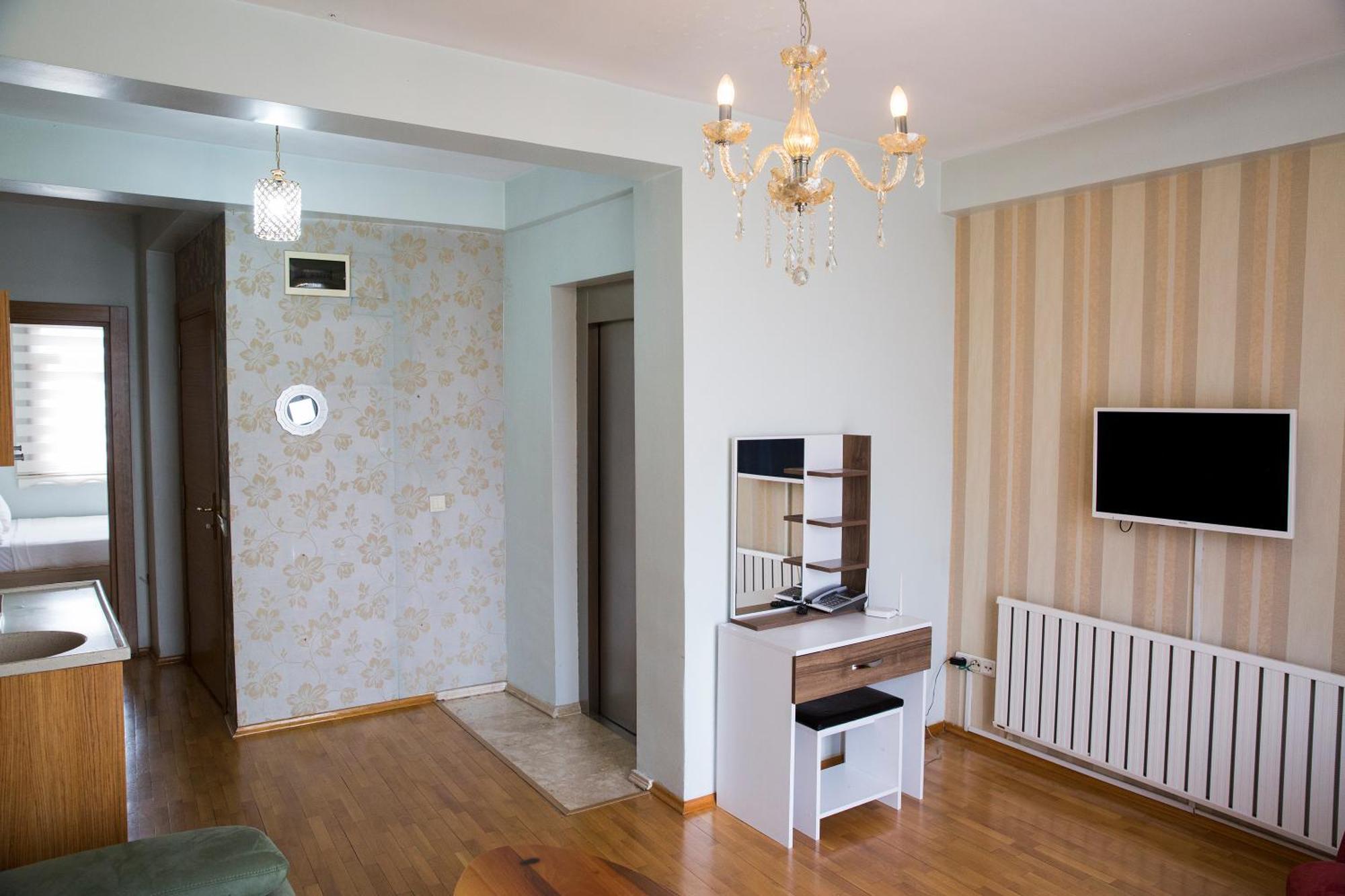 Hotel Omar Sultan Park