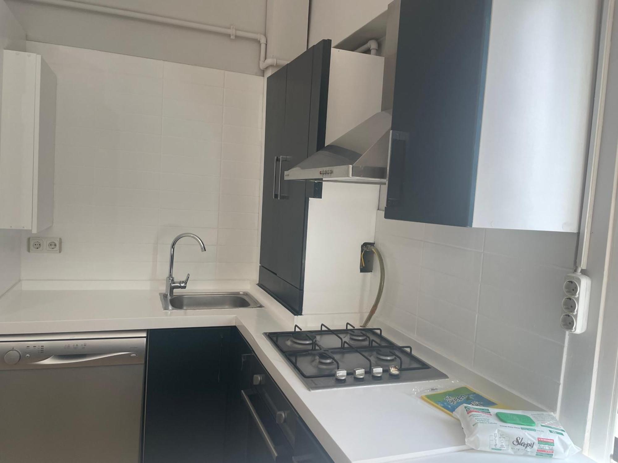 Bahcesehir N Tepe Sitesi Avm Goelet Ulasim Merkezi Konum Apartment *