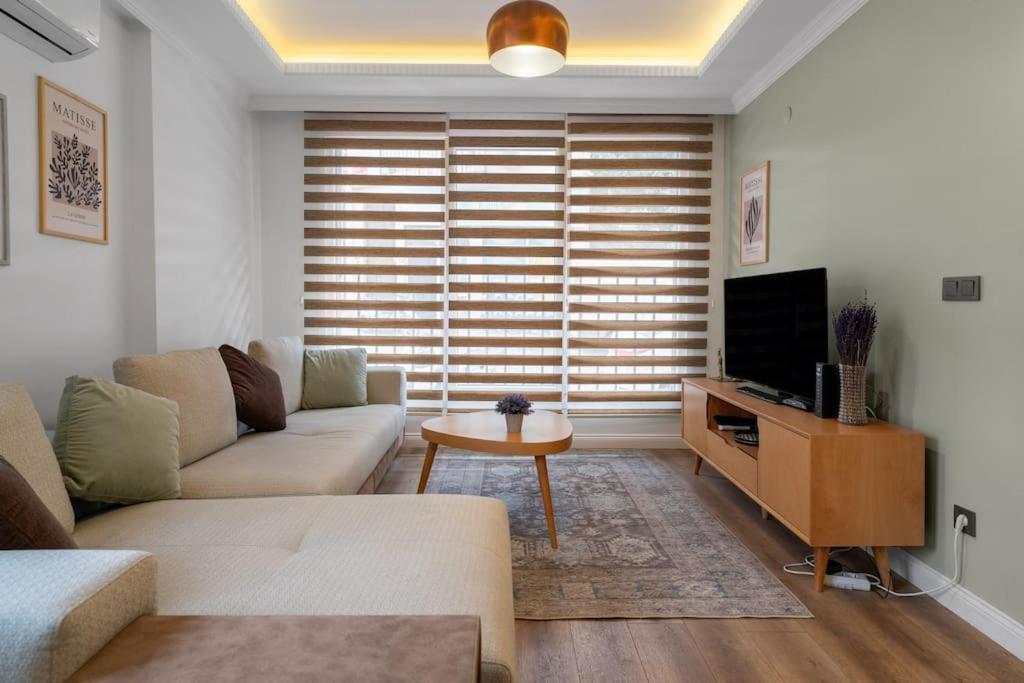 Luxury Scandinavian Design 2br Duplex Near Tomtom Istanbul