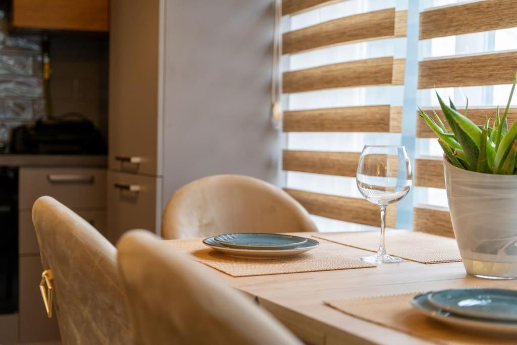 Luxury Scandinavian Design 2br Duplex Near Tomtom Apartment Istanbul