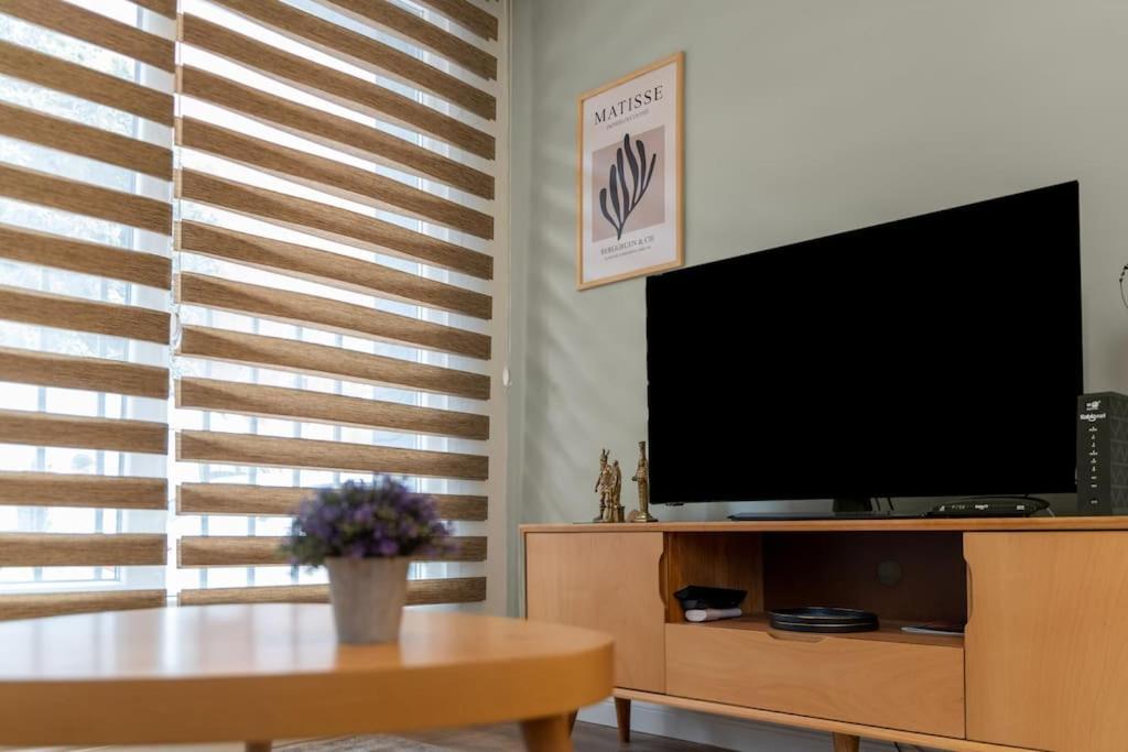 Luxury Scandinavian Design 2br Duplex Near Tomtom Apartment Istanbul