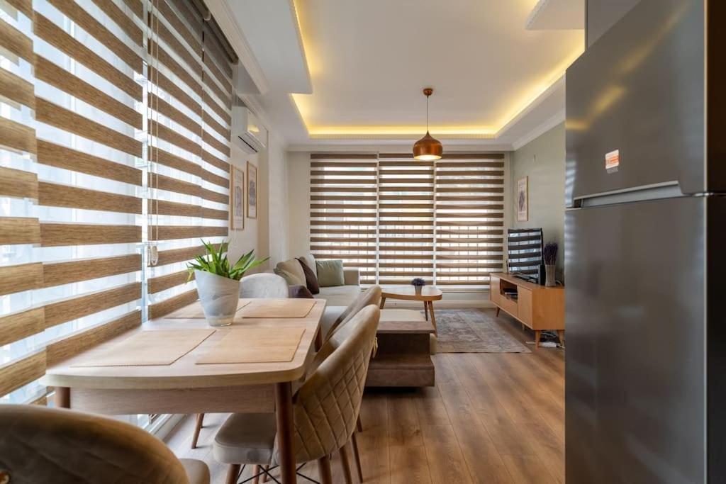 Apartment Luxury Scandinavian Design 2br Duplex Near Tomtom *