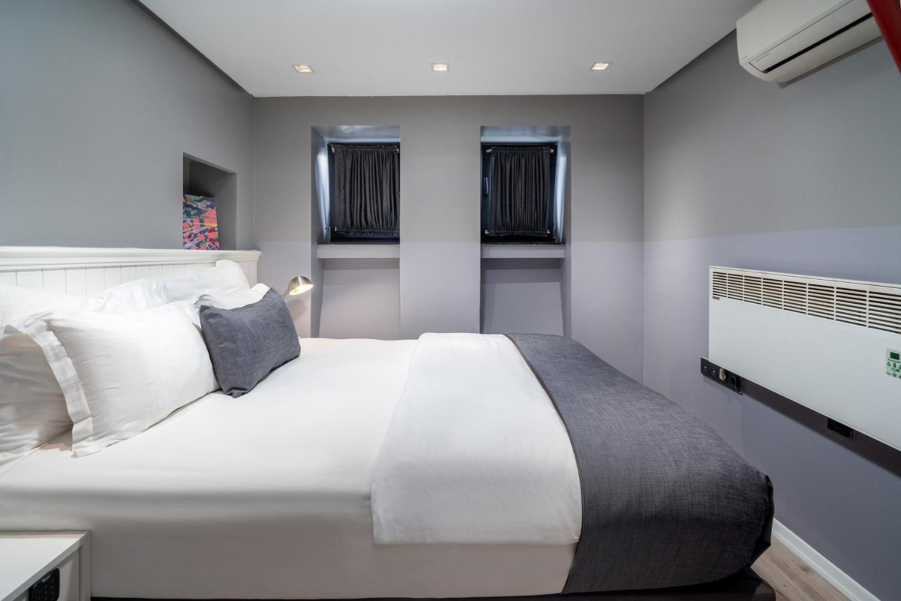 Urban Quarters - Loft Aparthotel