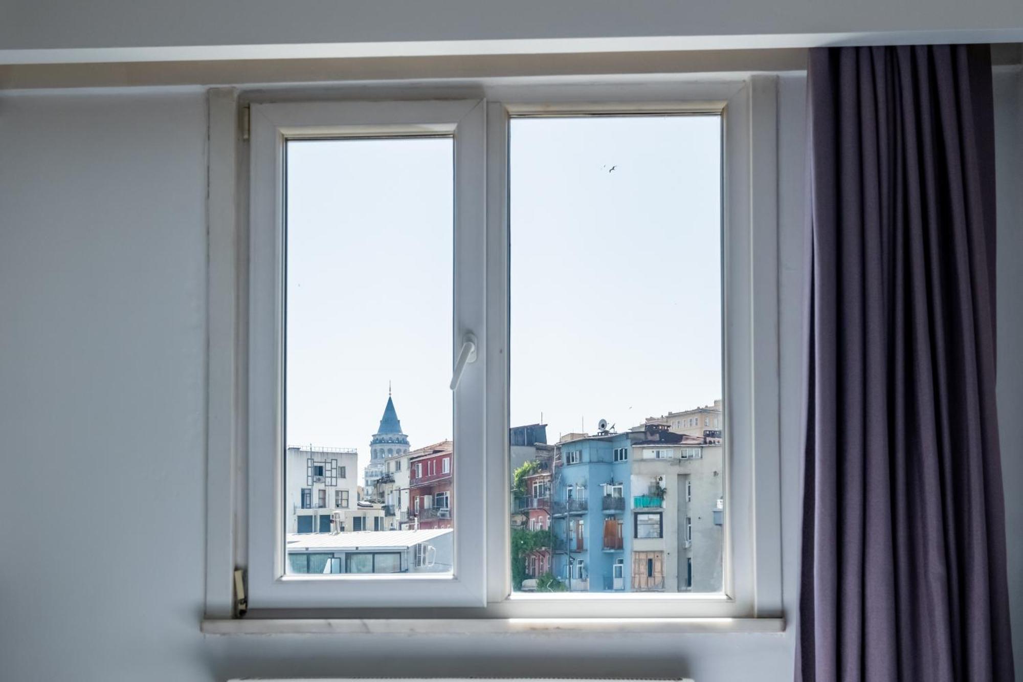 Pesa Aparthotel *