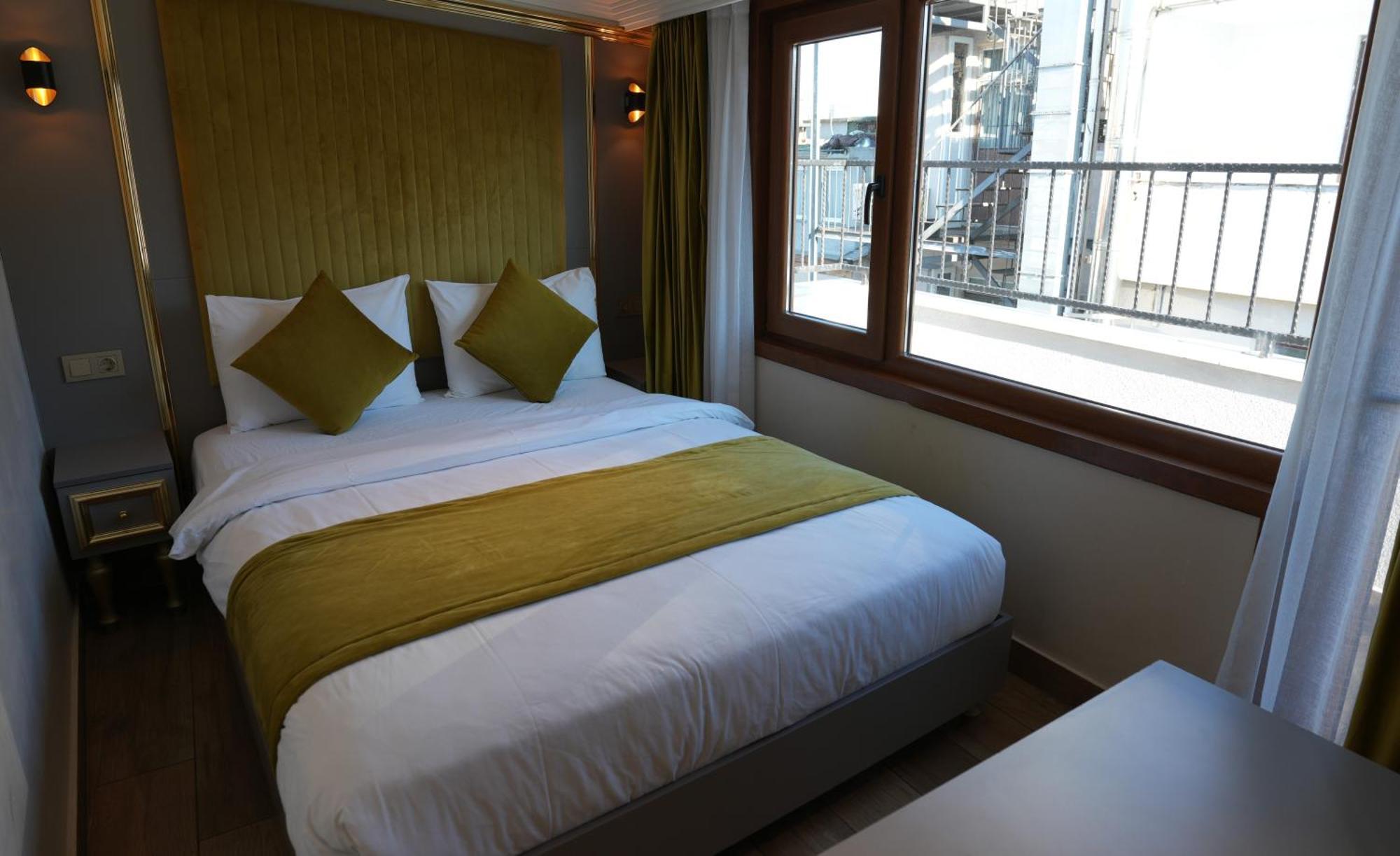 Taksim La Marino Apart Otel *