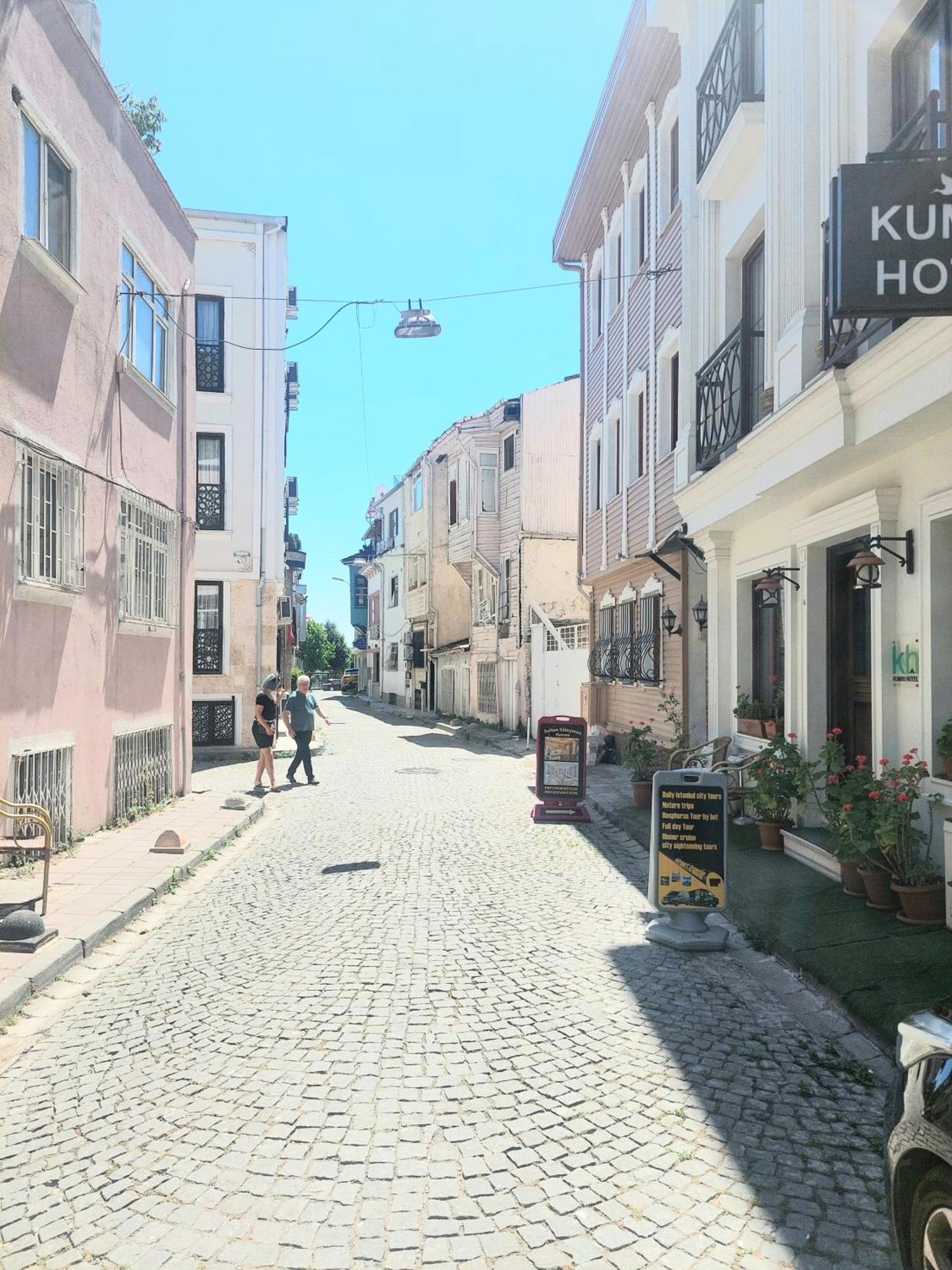 Ezgi Apart Istanbul