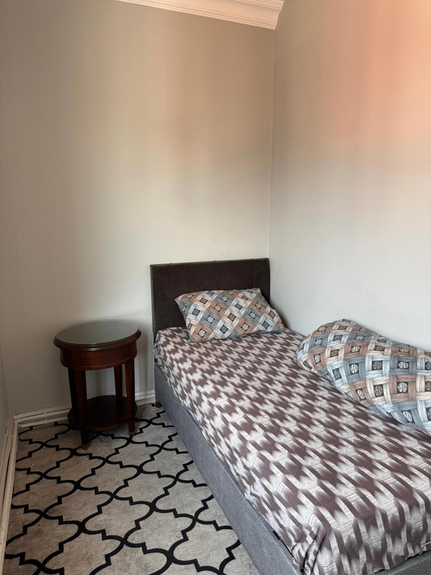 Transit 77 Homestay Istanbul