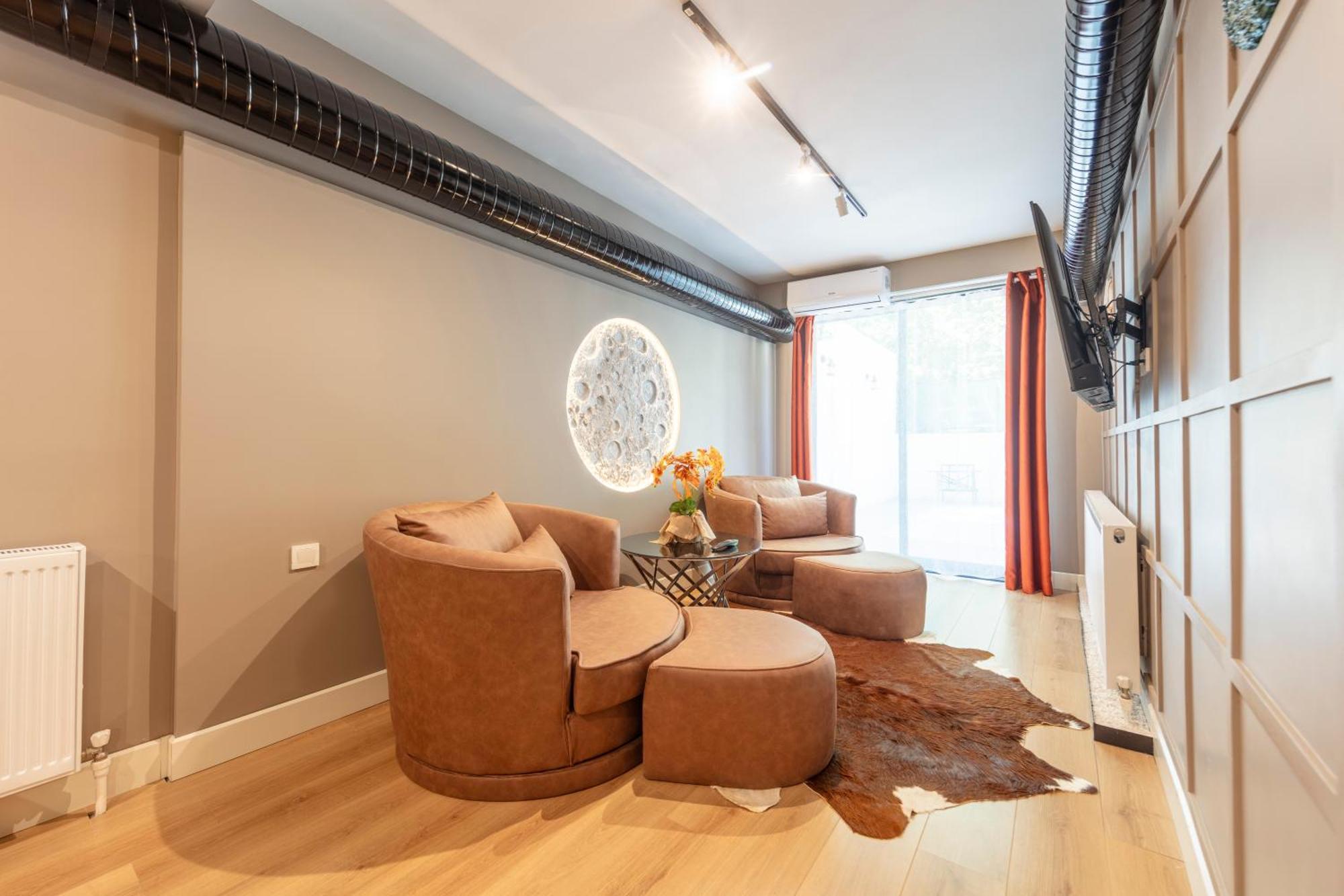Hexa Aparthotel *