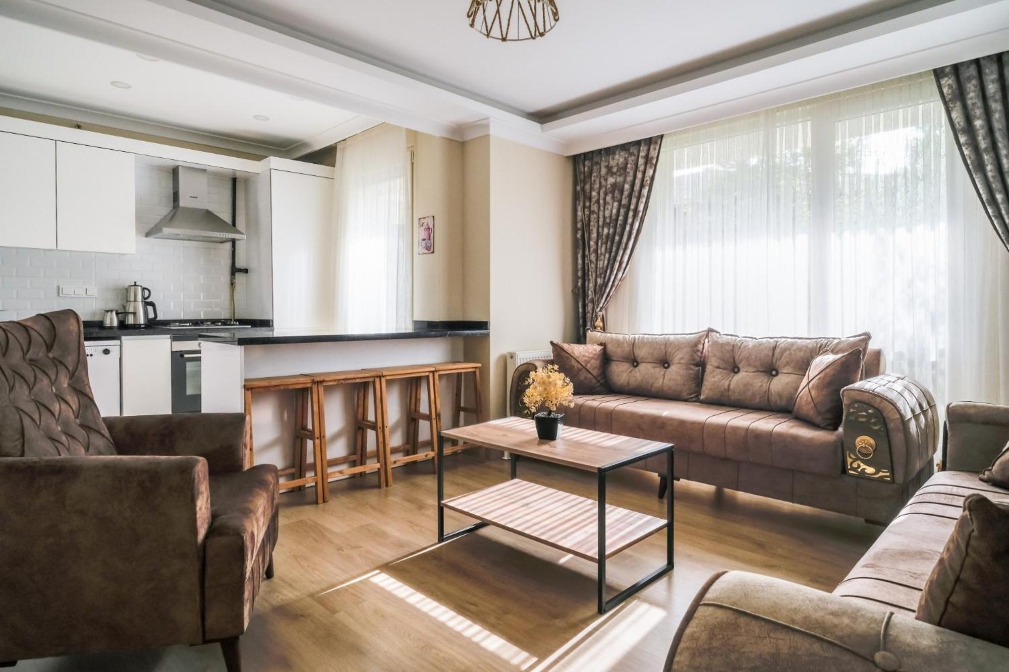Cozy Flat 10 Min To Aqua Florya Mall In Bakirkoy Apartment