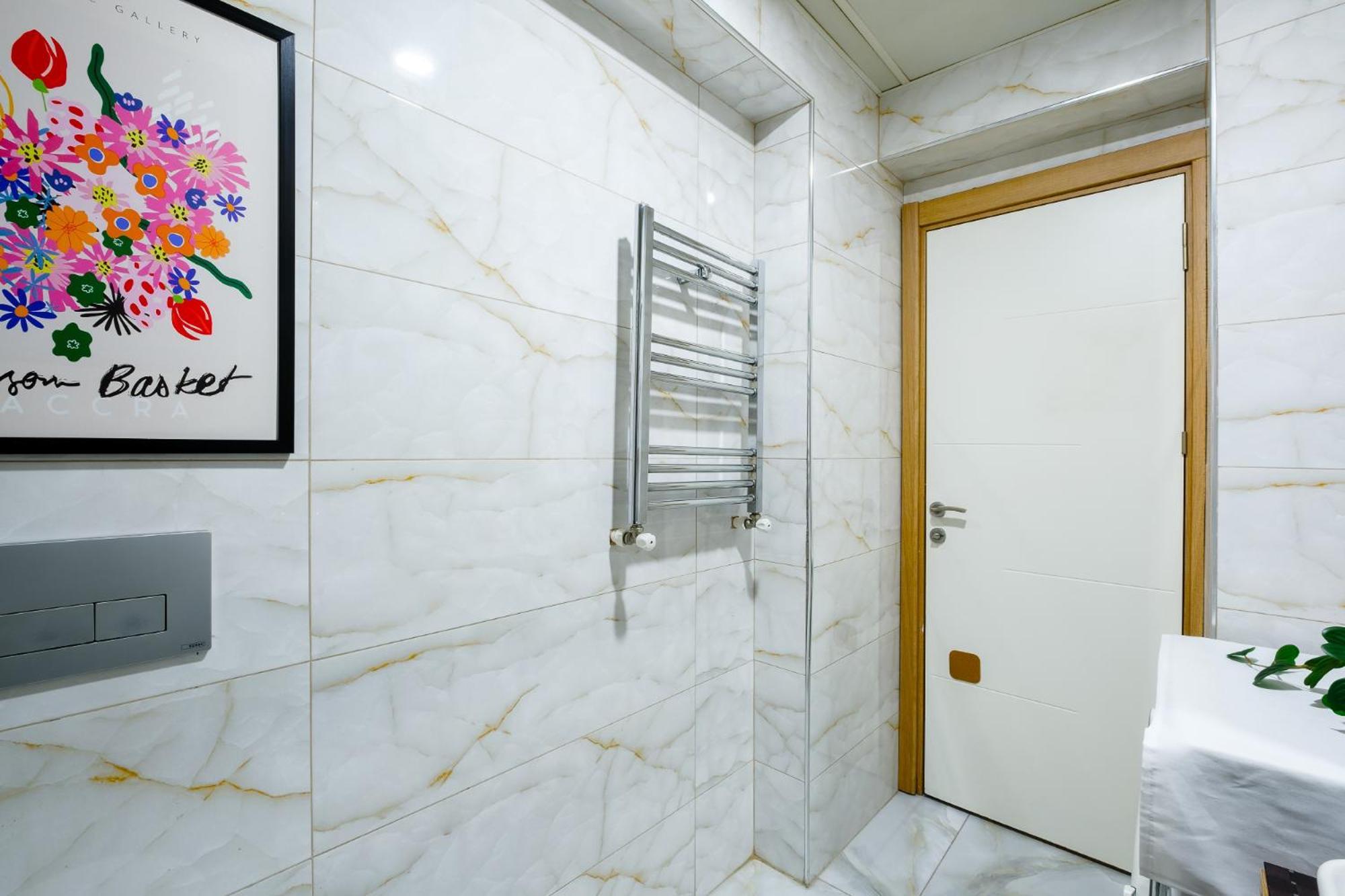 Colorful Flat Near Torium And Beylikduzu Metrobus Apartment Istanbul