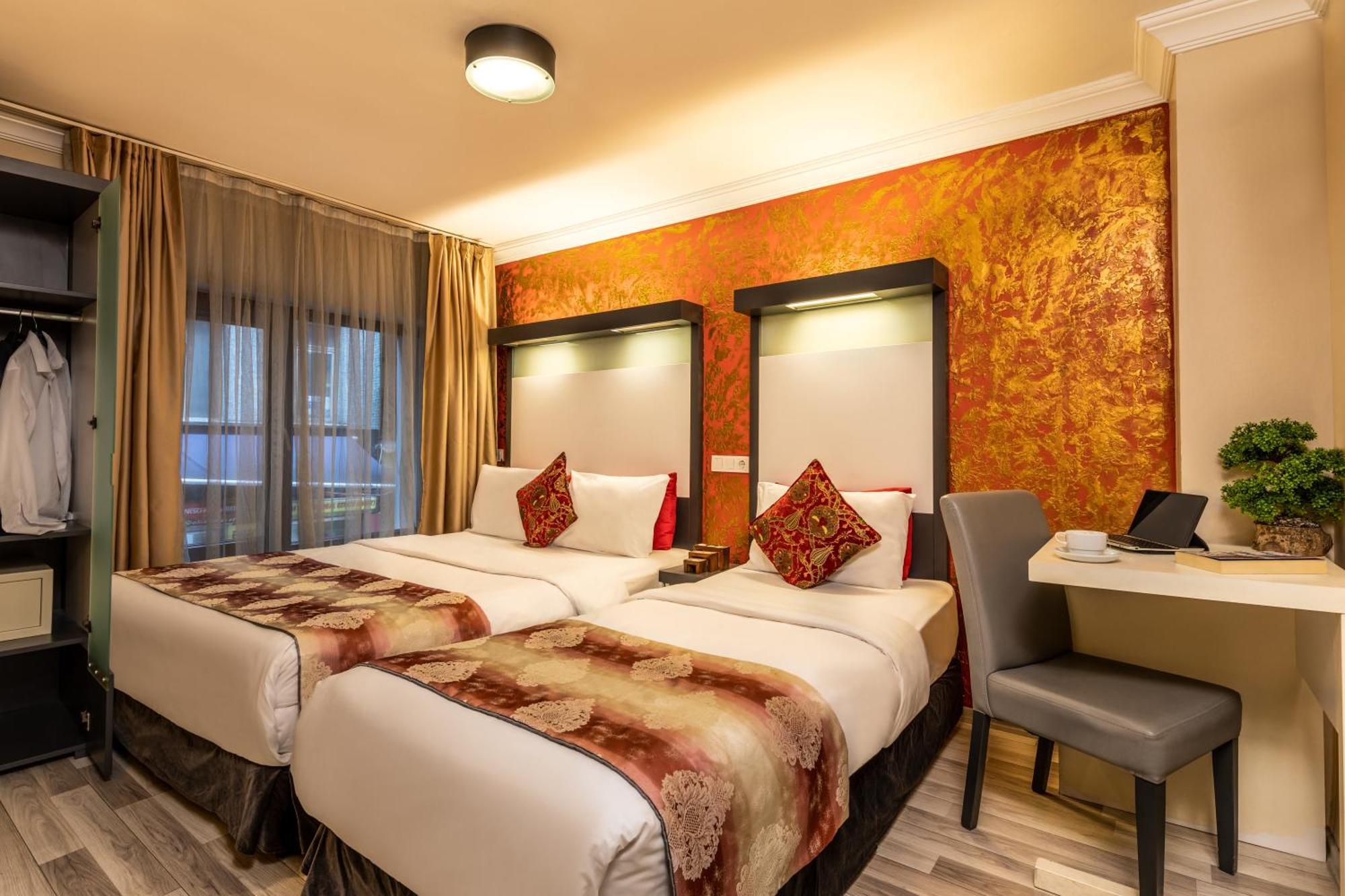 Hotels And Suites Platine *