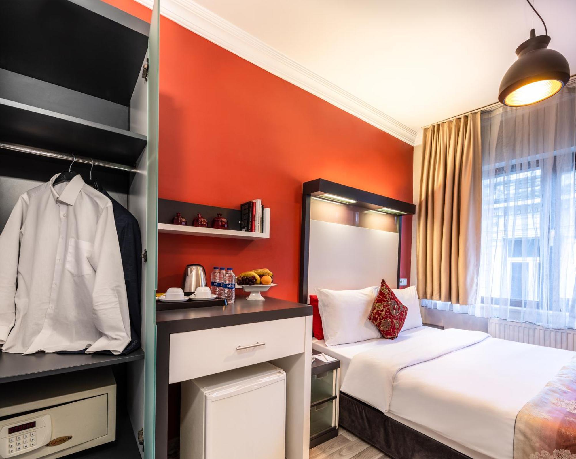 Otel Hotels And Suites Platine İstanbul