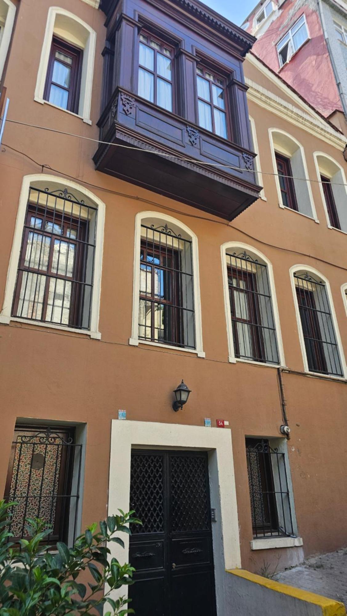 Apartment The Pashas House