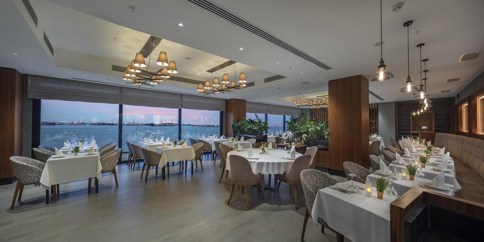 - Tuzla Bay By Ihg Hotel 4*