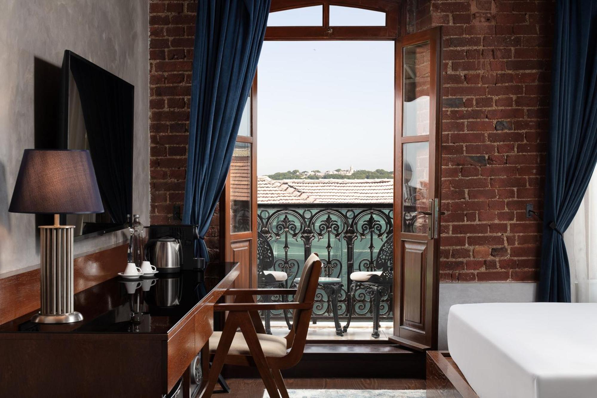 Decamondo Galata, A Tribute Portfolio Hotel