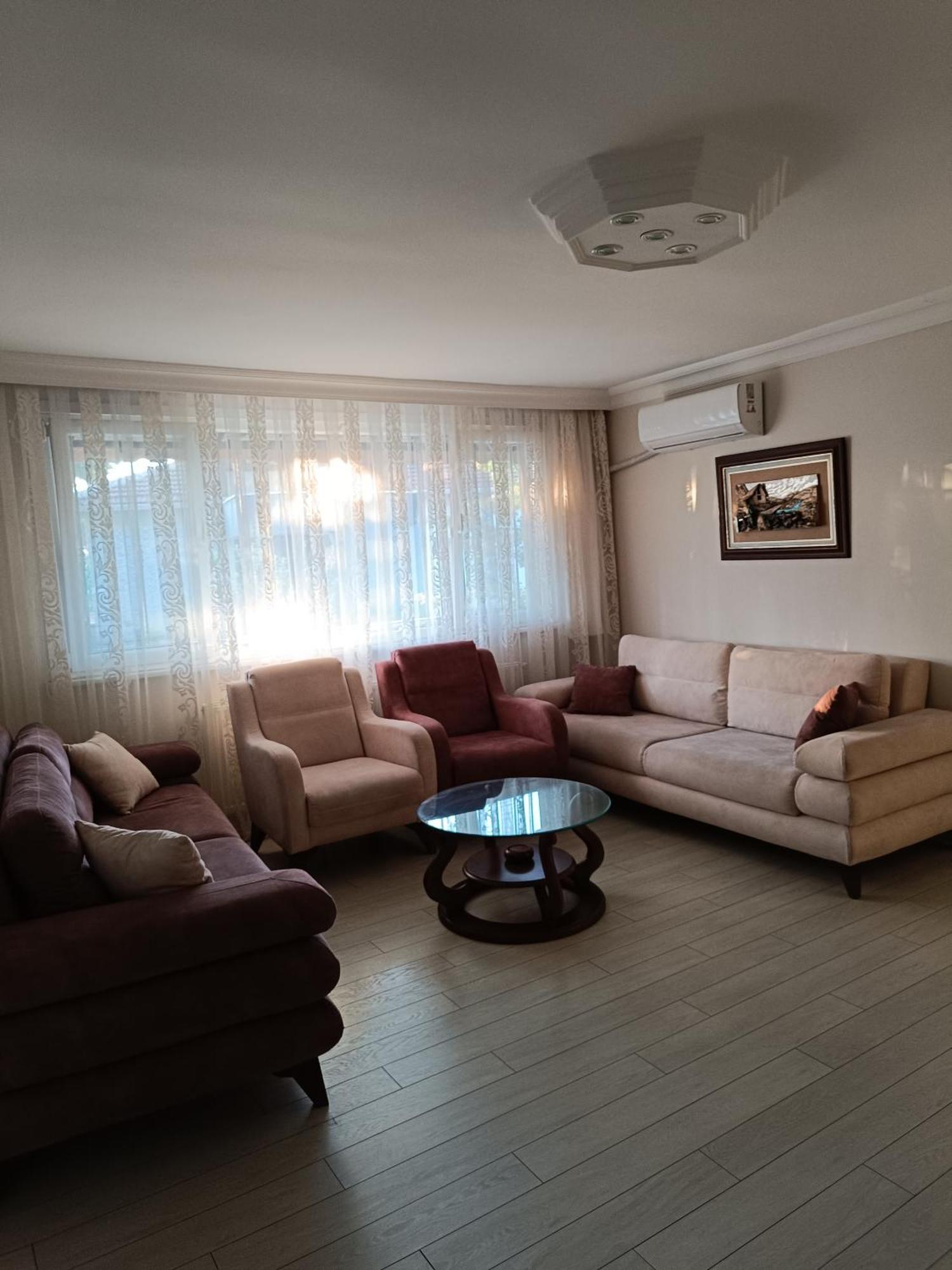 Daire Garden House *