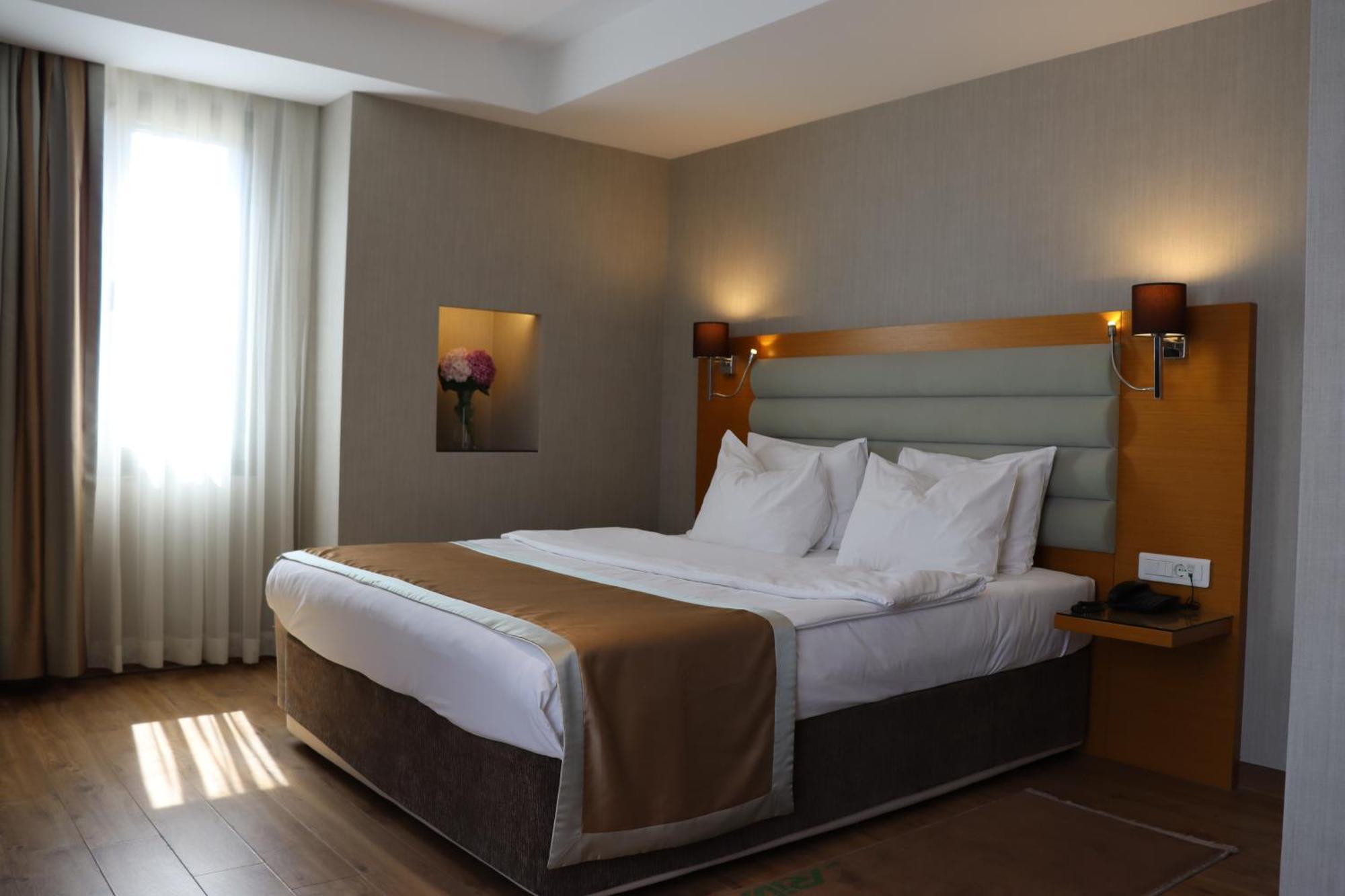 Riva Taksim Hotel 4*