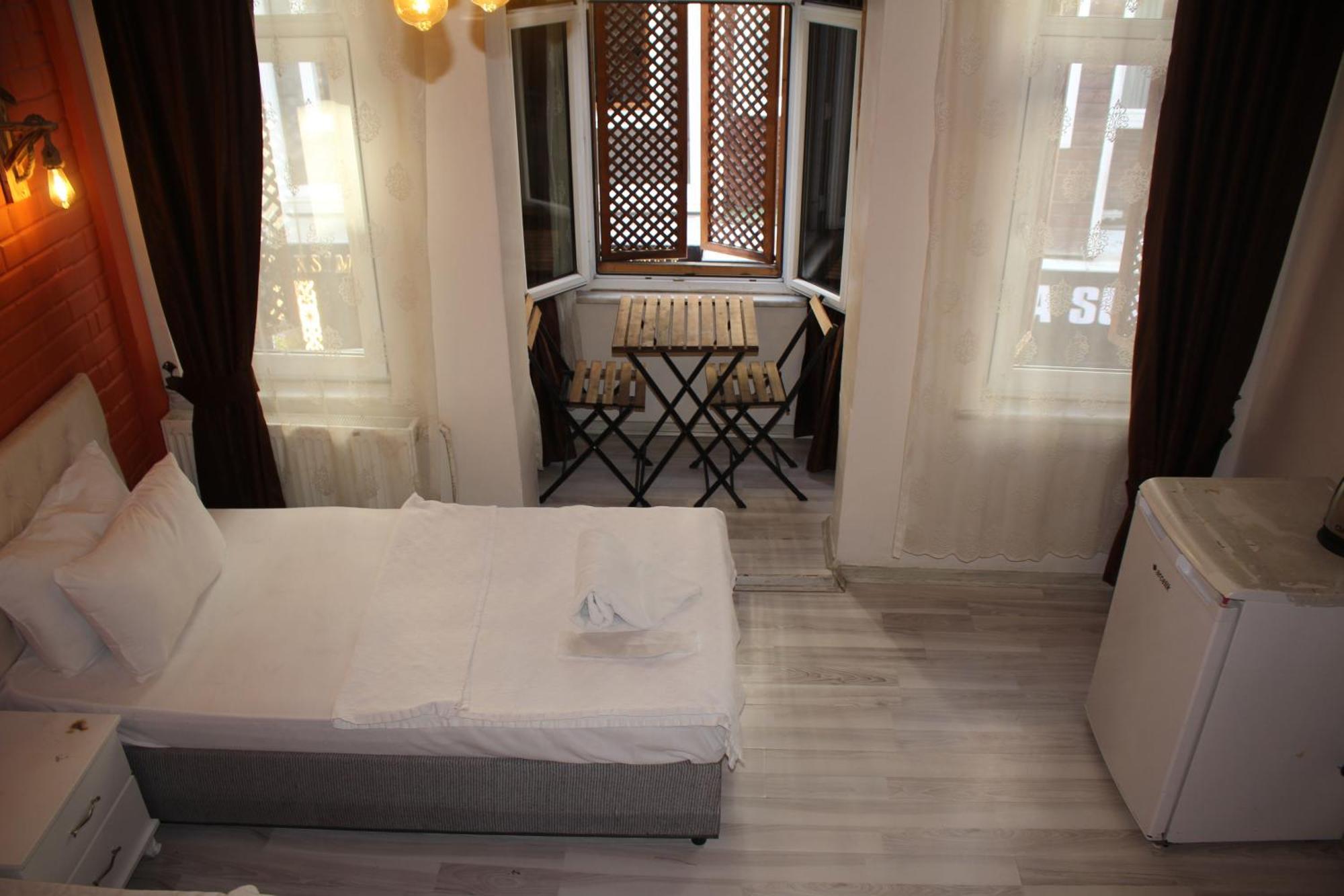 Aparthotel Taksim Bricktown *