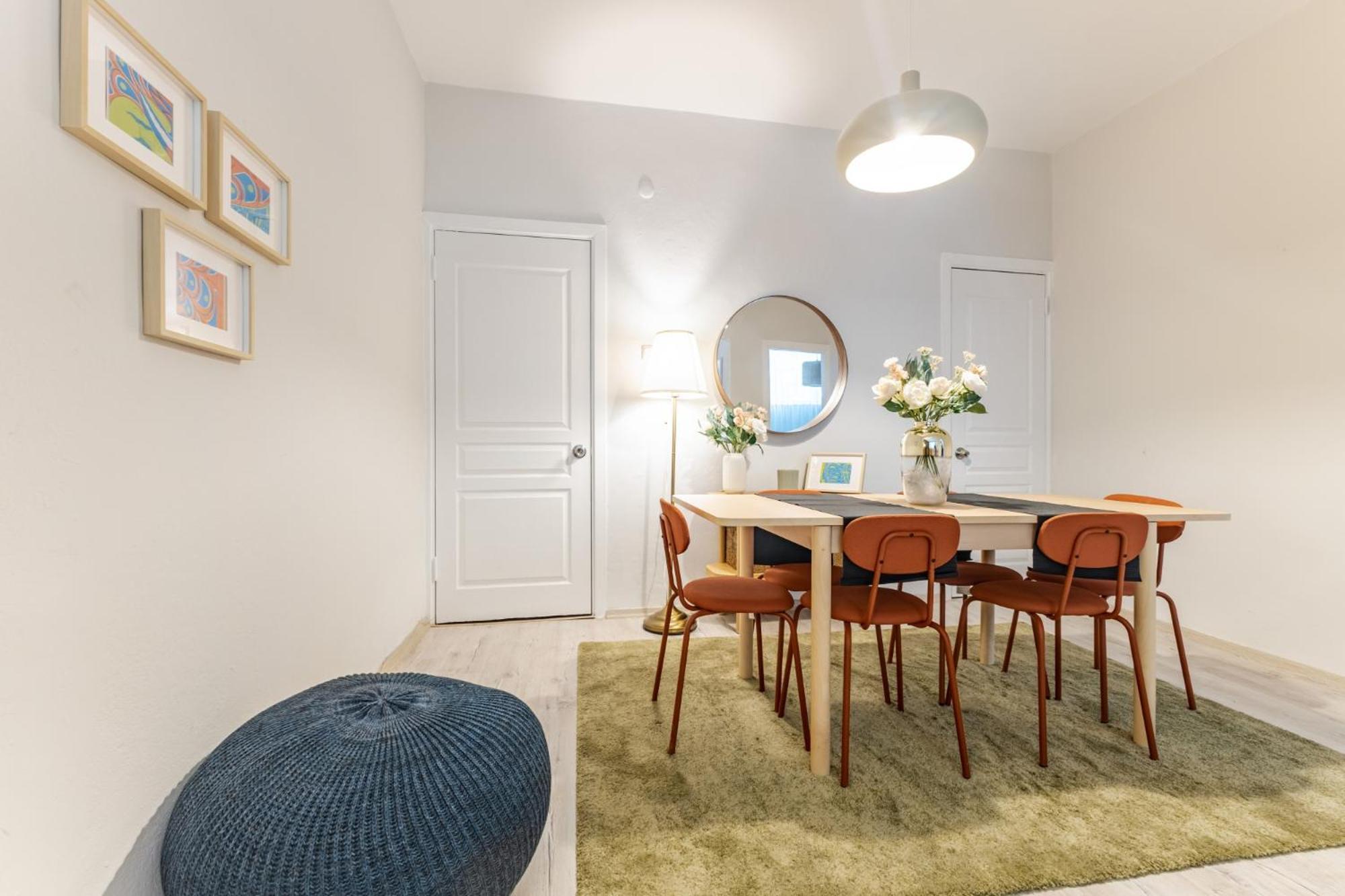Chic And Roomy Flat Near Citys Nisantasi Mall Apartment