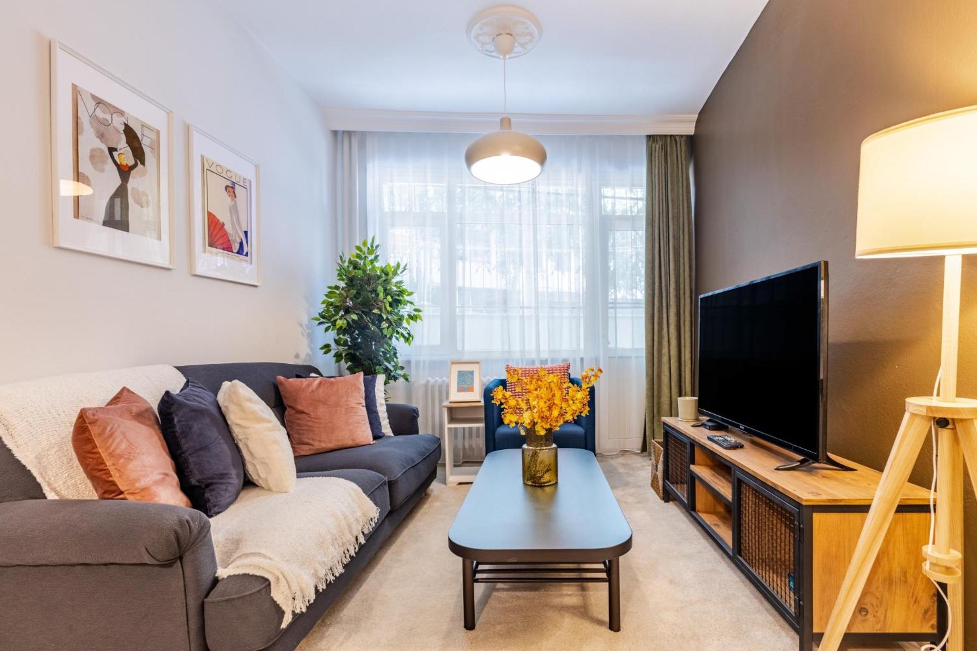 Chic And Roomy Flat Near Citys Nisantasi Mall * Istanbul