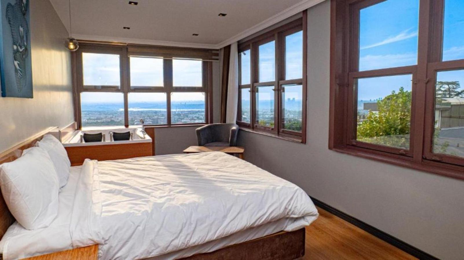 Hotel Elite Marmara Pansiyon Camlica 3*