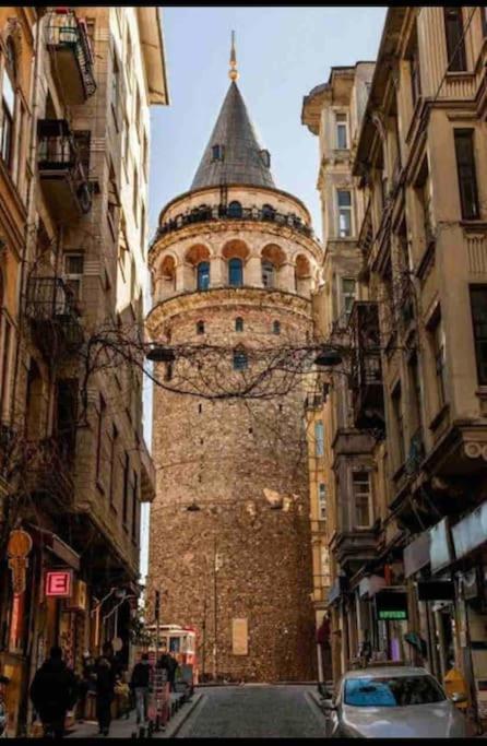 Cozy Flat Near Galata Tower And Metro Station * Istanbul