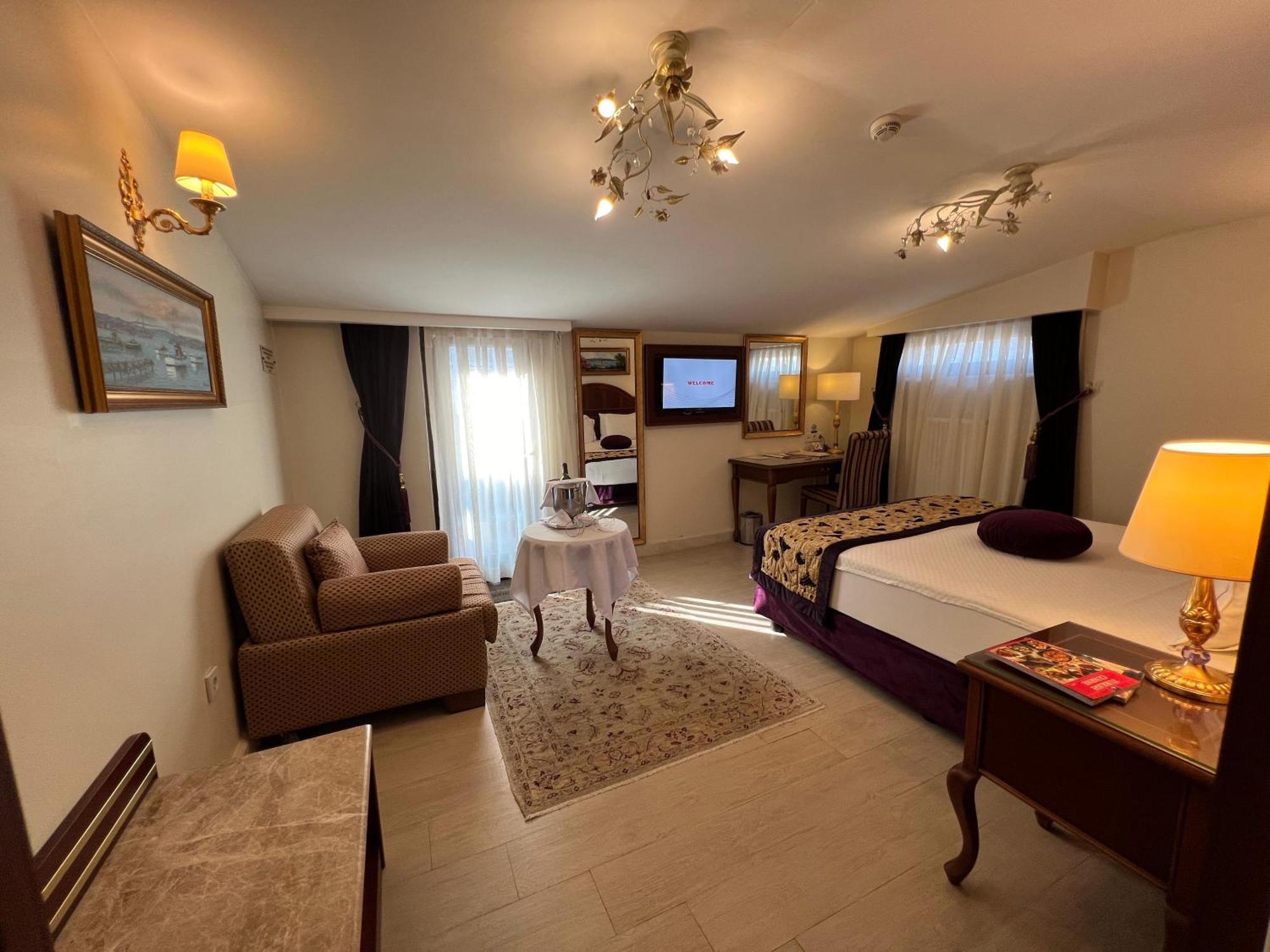 Glk Premier Regency &