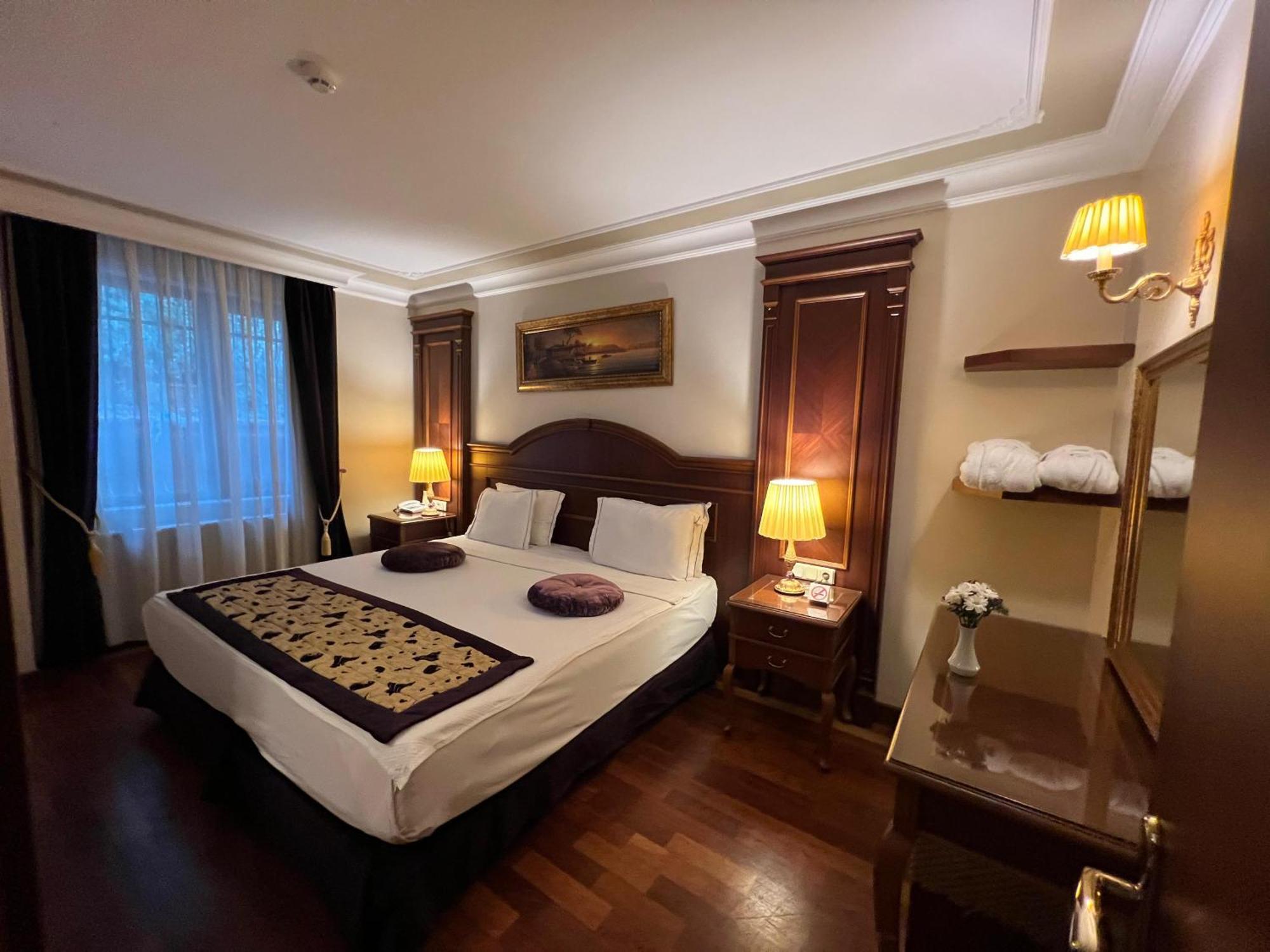 Hotel Glk Premier Regency &