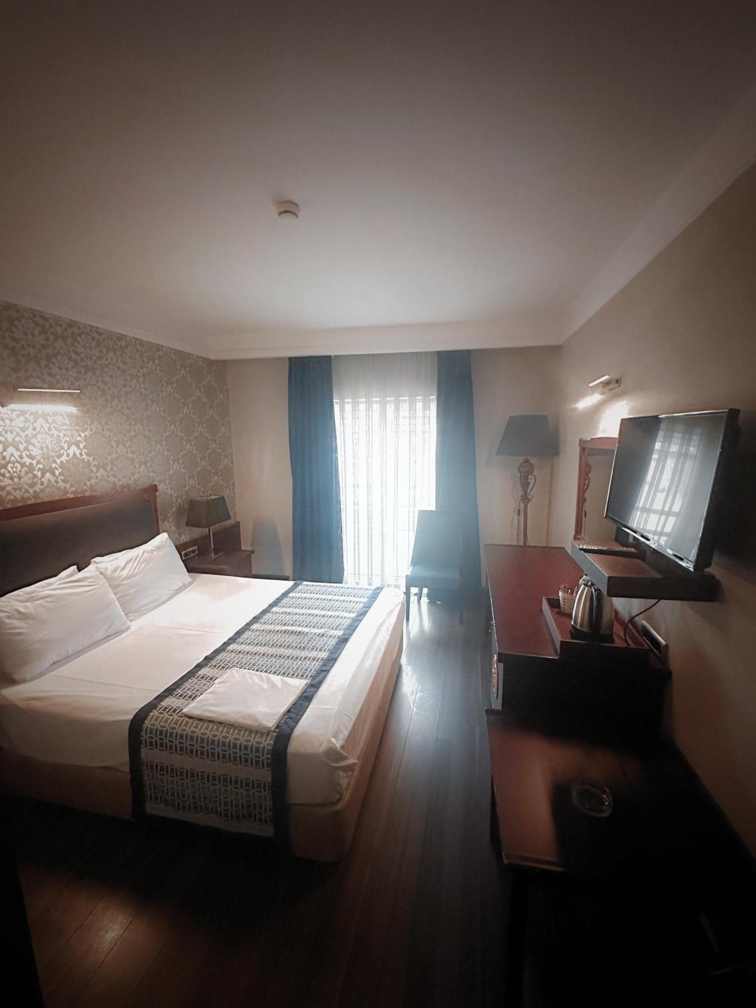 Boutique Princess Hotel 3*