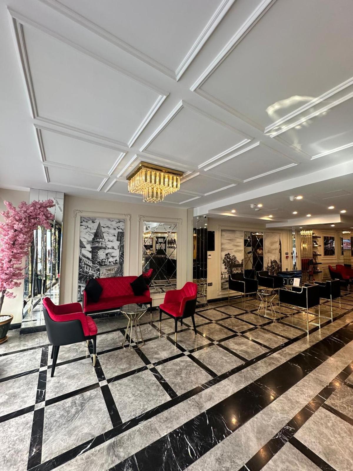 Hotel Omma 3*
