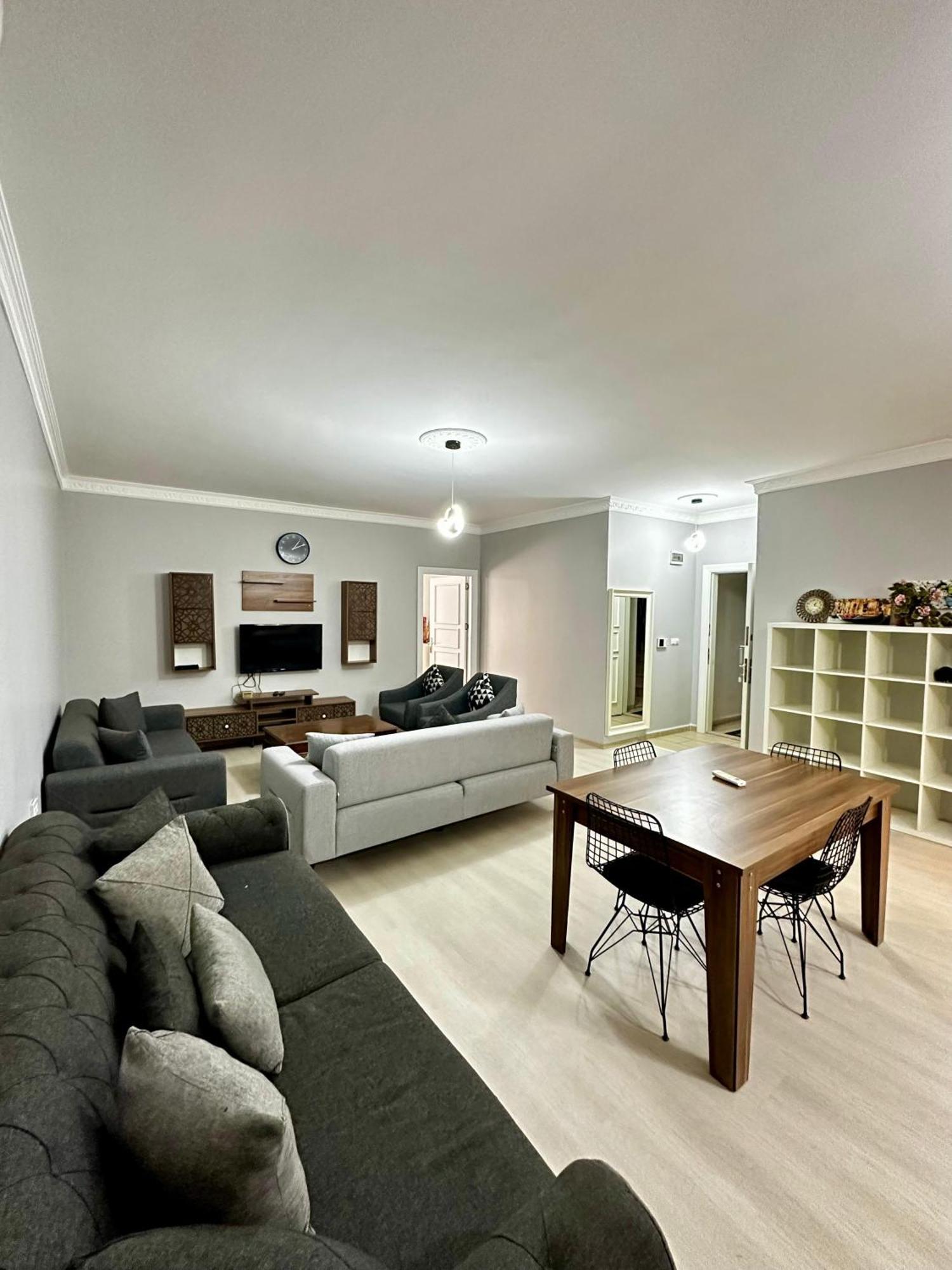 Apartment Ekinci Plaza *