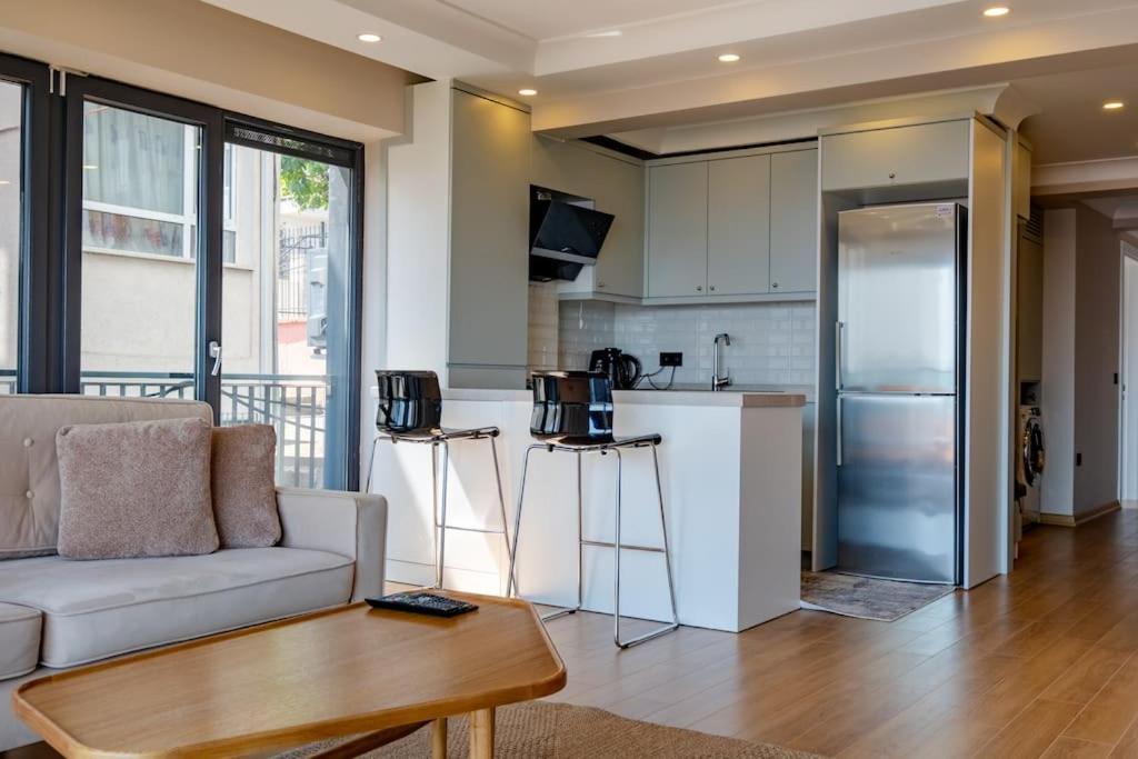 Bosphorus View With 2 Bedrooms *