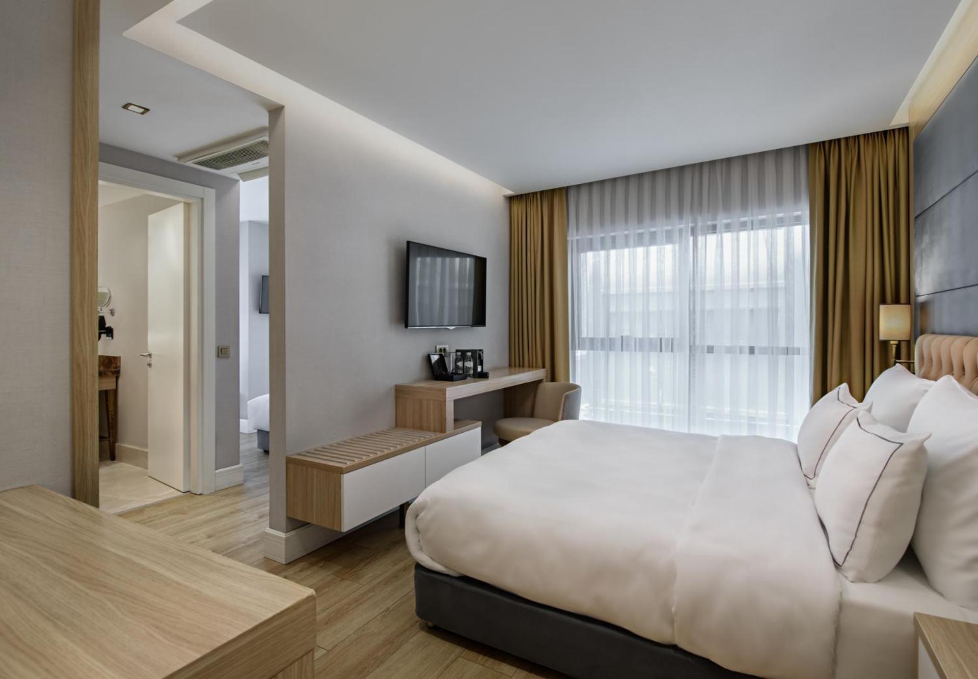 Hotel Gleam Bomonti 4*