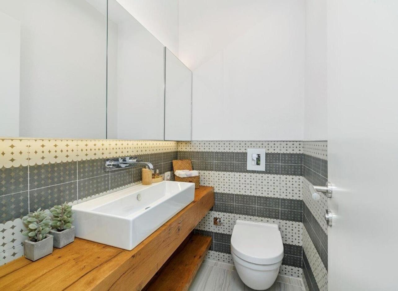 Luxury Modern Oasis W Private Garden! #25 Istanbul