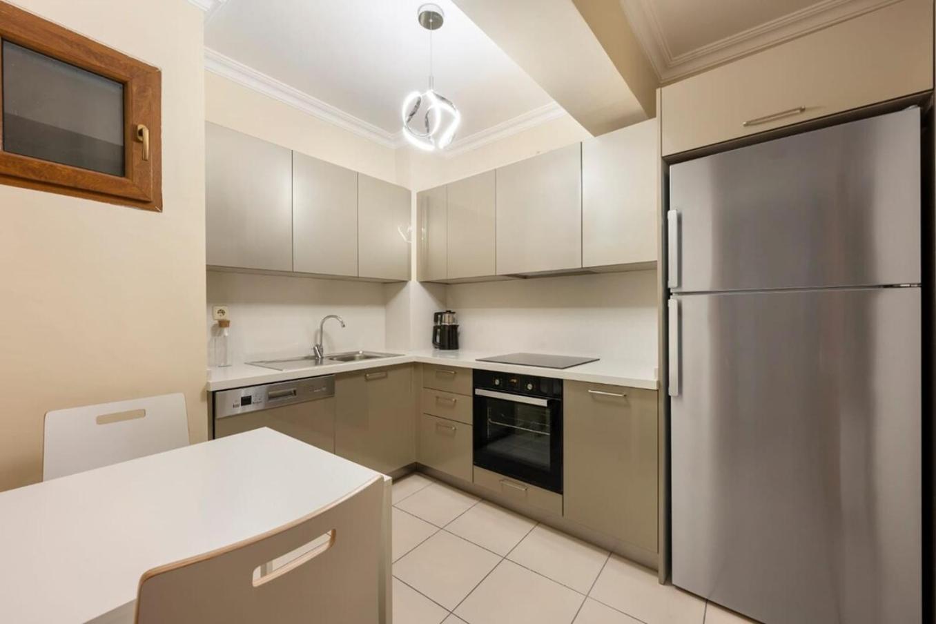 Lovely Bright Modern 1bed1bath! #159 * Istanbul