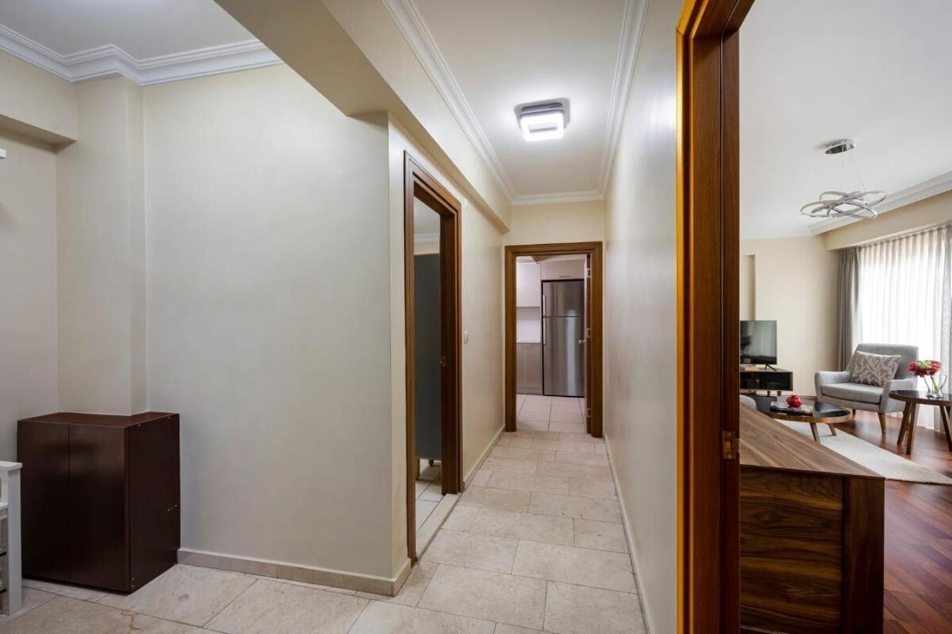 Lovely Bright Modern 1bed1bath! #159 Istanbul