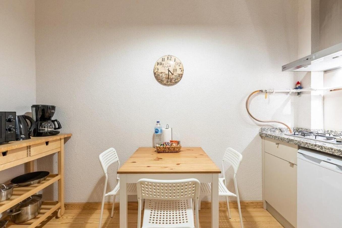 Apartment Warm Cozy Charming 2bd2bath Galatatower Gem! #256