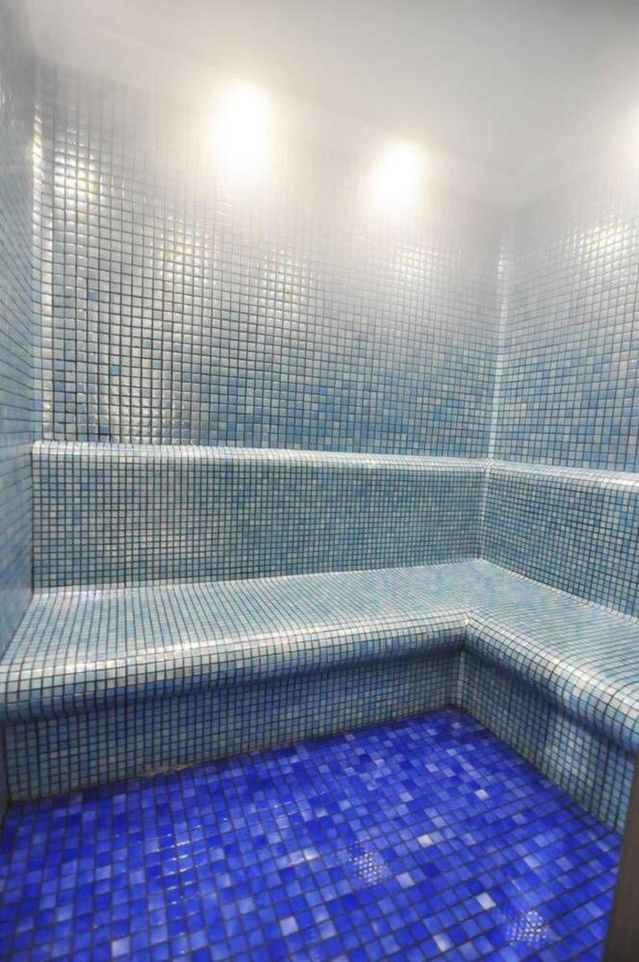 Cozy Bright W Parking, Poolviews! #237 *