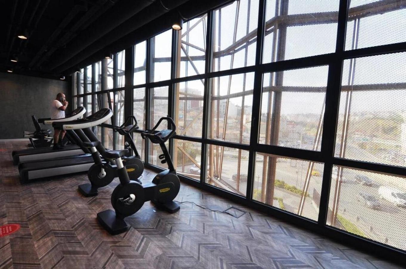 Beautiful Modern 1bd Views W Poolgym! #223 Istanbul