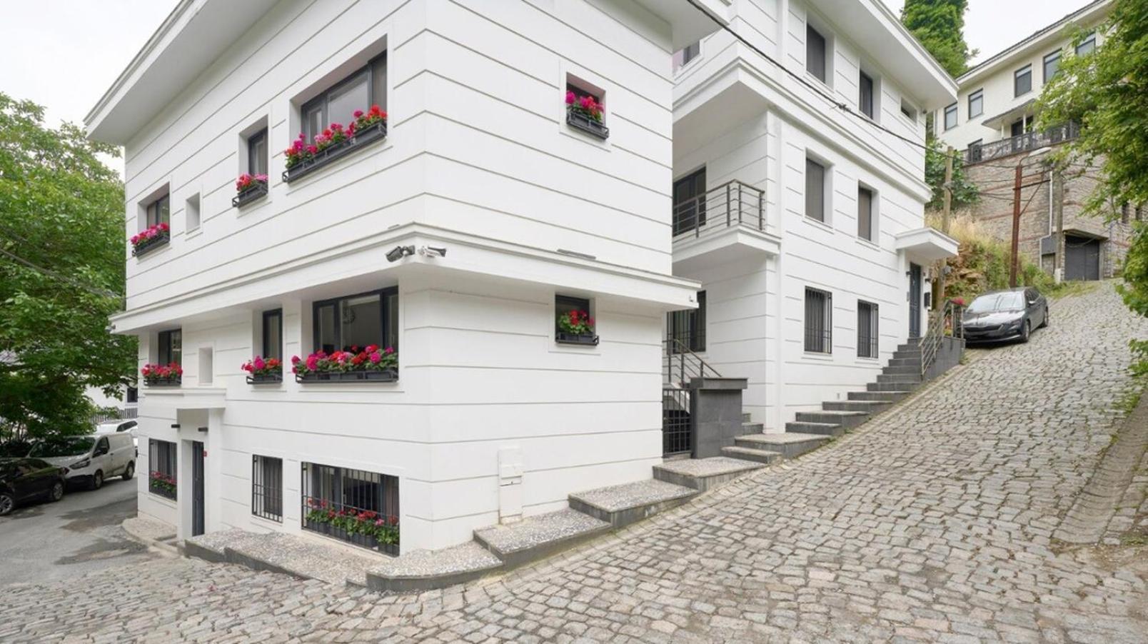 Apartment Private Modern 2br1bath Bebek Gem! #80 *
