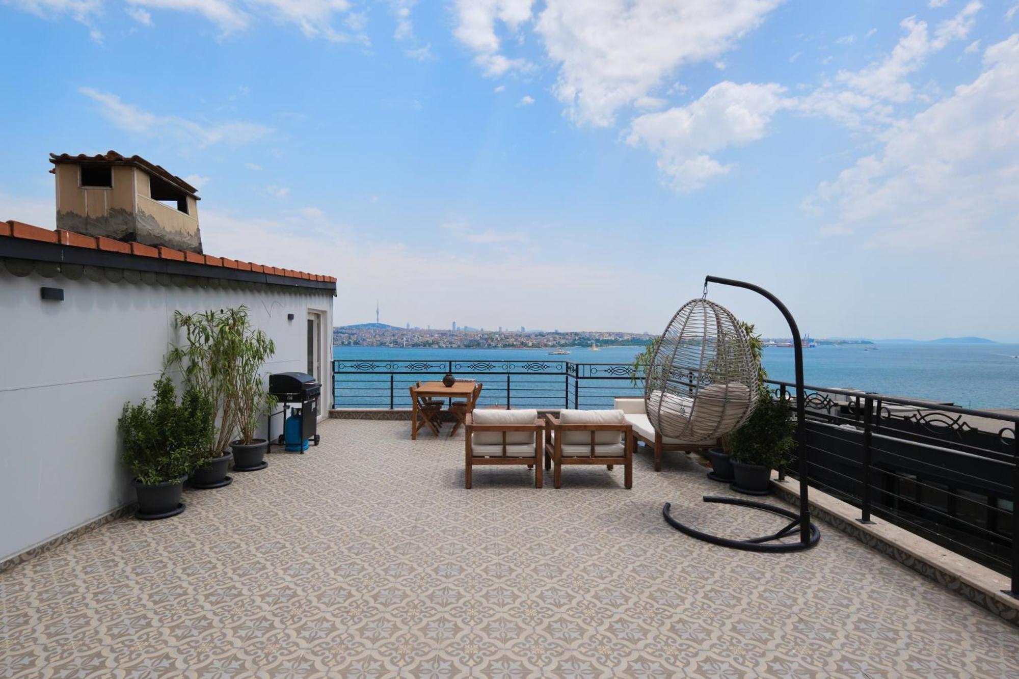 Modern Duplex Bosphorus View With Teracce *