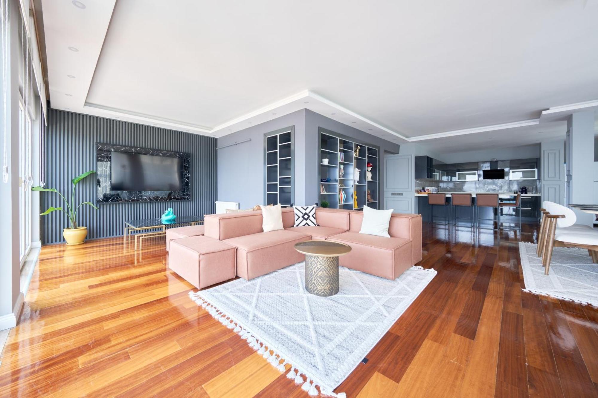 Modern Duplex Bosphorus View With Teracce Apartment Istanbul